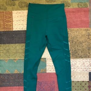 Buff Bunny Elysium Leggings